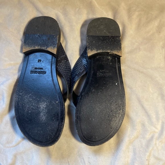 Fair used Roberto Cavalli
Leather Slide Sandals
10
Blue
